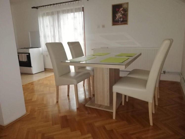Apartman Nika Otočac Exterior foto